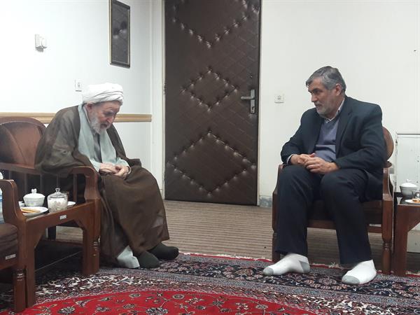 دیدار مدیر کل ICT قم با حضرت آیت الله یزدی رئیس جامعه مدرسین