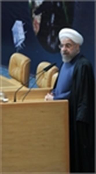 رییس جمهوری: دانشمندان ایرانی برای پیشرفت و سلطه بر فضا و فناوری هوافضا، قاطع و مصمم هستند
