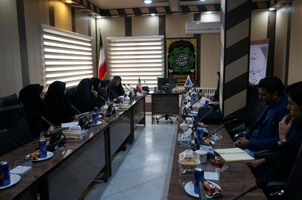 برگزاری جلسه امور بانوان در اداره کل ICT استان قم
