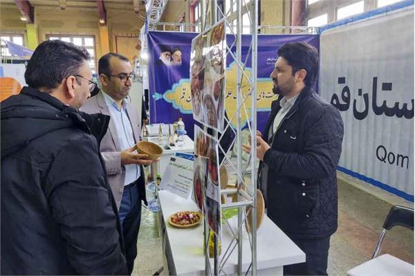 بازدید از از نمایشگاه پژوهش و فناوری استان