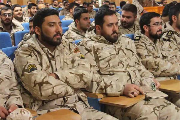 برگزاری دوره پول دیجیتال برای 28 سرباز استان قم
