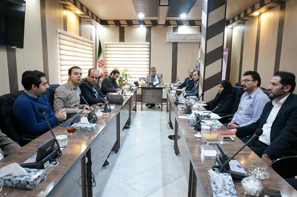 برگزاری جلسه در اداره کل ICT قم با حضور هیات مدیره شرکت شاتل و نمایندگان موسسات اسراء،یاسین کوثر،آستان مقدسه حضرت فاطمه معصومه (س) ،جمکران و جامعهَ المصطفی