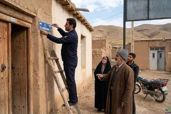 تداوم اجرای طرح GNAF و پلاک‌کوبی اماکن در مناطق مختلف قم