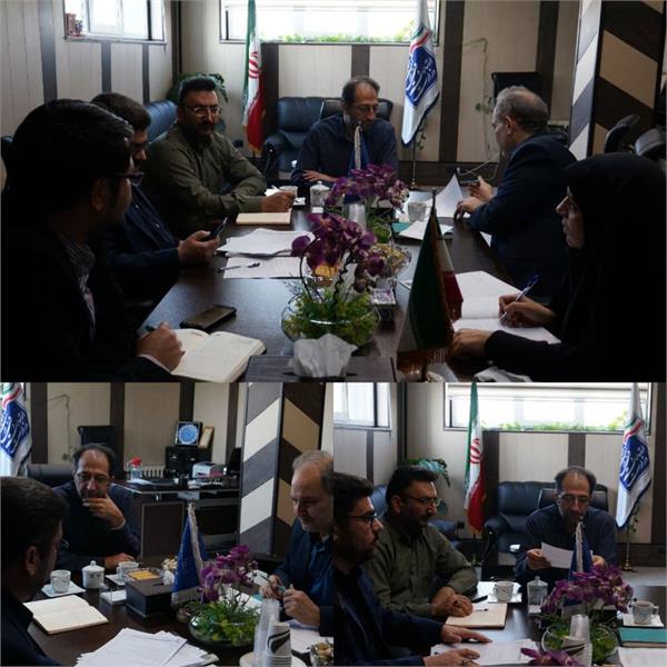 ارتباط خدمت دهندگان با دفاترپیشخوان دولت قم، مطلوب است