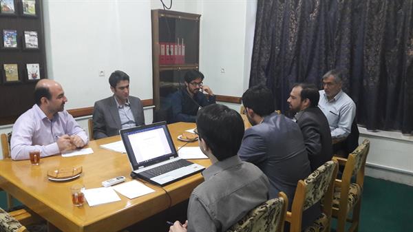 برگزاری سومین جلسه مرکز توانمند سازی و تسهیل گری کسب و کار های نوپا ی فاوا با حضور مدیر کل ICT قم