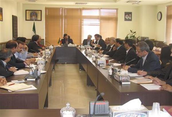 حضور مدیرکل درجلسه بررسی تامین نیازمندی های اینترنتی موسسات حوزوی و علوم اسلامی و شرکت های PAP استان