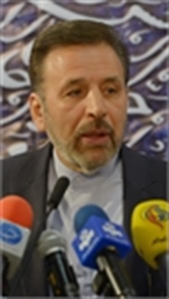 دکتر واعظی: وزارت ارتباطات قصد تصدی گری در واگذاری اینترنت به کاربر نهایی ندارد