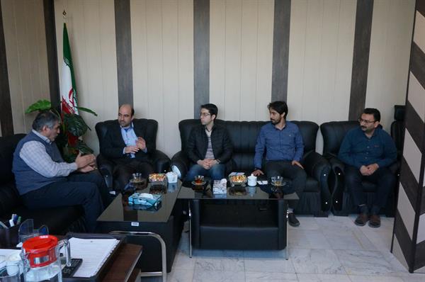 برگزاری جلسه هم اندیشی مدیر کل ICT قم با مسئولین مرکز رشد دانشگاه قم