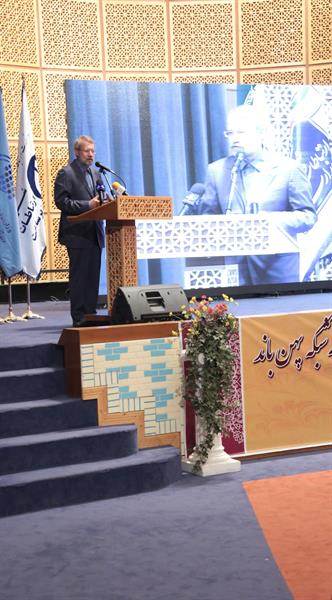 دکتر لاریجانی: باید از ارتباطات و فناوری اطلاعات به عنوان یک قدرت نرم استفاده کرد