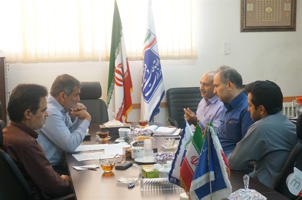برگزاری جلسه بررسی مشکلات و چگونگی راهبرد اهداف دولت در تعامل با دفاتر پیشخوان دولت