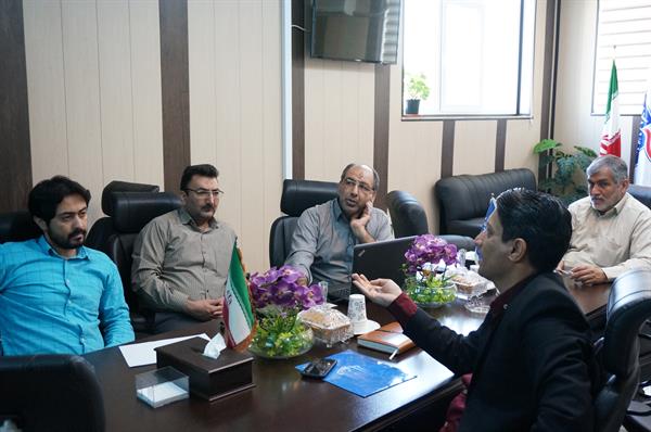 در راستای رفع مشکلات حوزه ی ICT ، جلسه ای در خصوص اصلاح بیزینس پلن درخواست تسهیلات در حوزه IT در اداره کل ICT قم برگزار گردید.