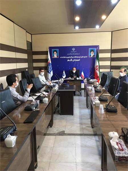 رسیدگی به تخلفات 9 دفتر پیشخوان دولت در استان قم