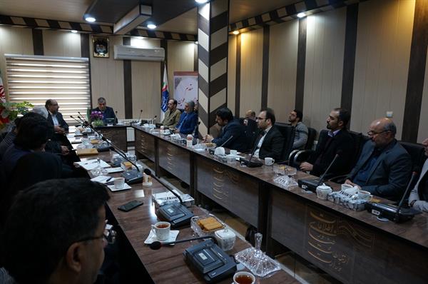 تقدیر از عوامل اجرایی بخش دولت الکترونیک در نمایشگاه الکامپ 97