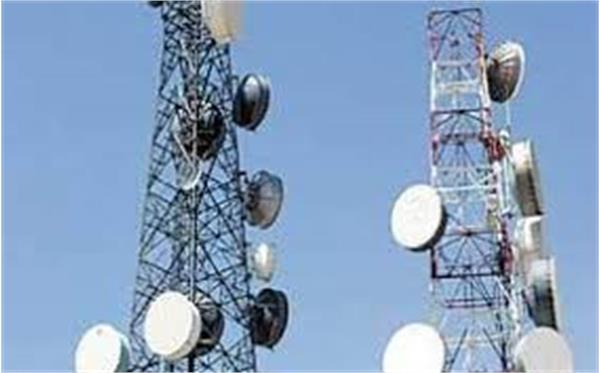 آغازعملیات بهره برداری از دو دکل مخابراتی اپراتور ایرانسل در استان قم
