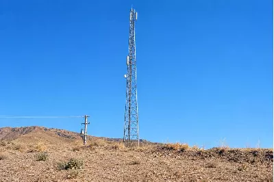 بهره‌مندی روستاهای بخش سلفچگان از پوشش پایدار شبکه تلفن همراه و اینترنت