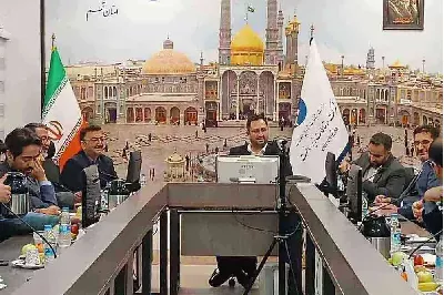 استقرار دفتر نوآوری، فناوری و امور بین‌الملل وزارت ارتباطات در قم برای پیگیری ظرفیت‌های حوزوی و فناوری استان